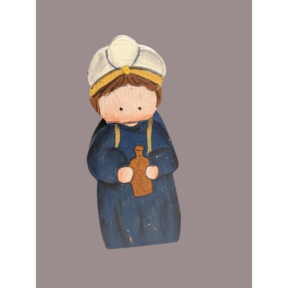 Wooden Nativity Set With Hand-Painted Figurines - Picture 10 of 14